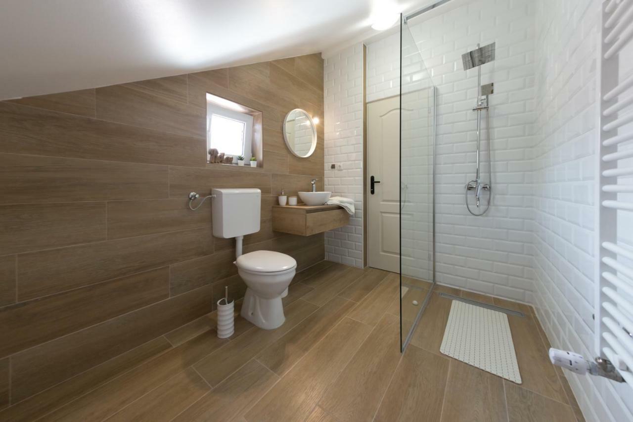 Ferienwohnung House Smolcic Otočac Exterior foto