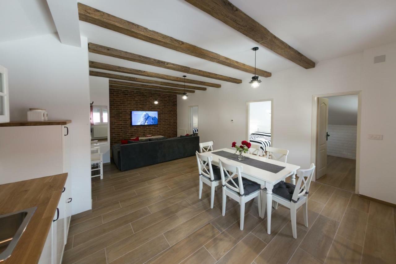 Ferienwohnung House Smolcic Otočac Exterior foto