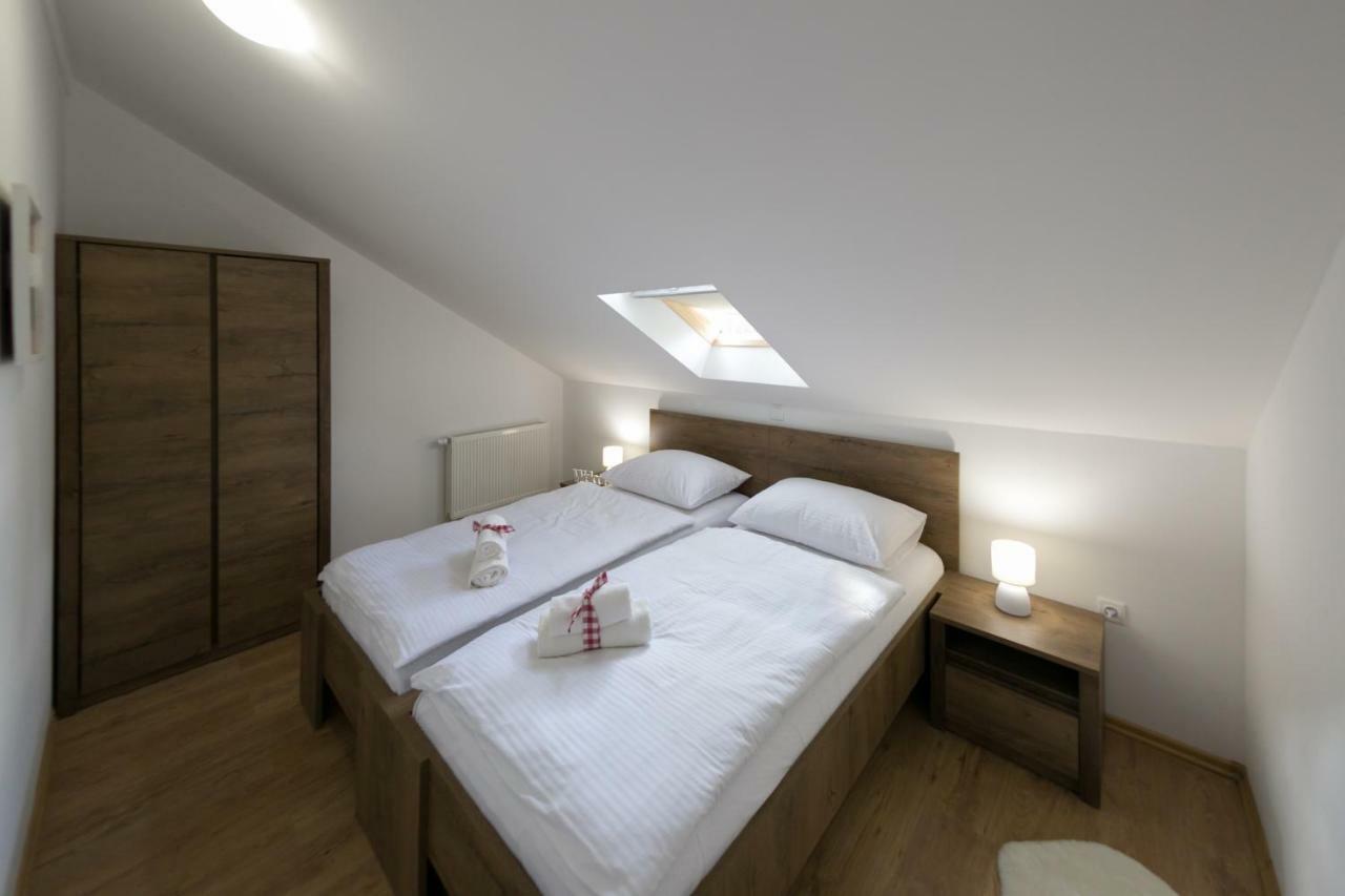 Ferienwohnung House Smolcic Otočac Exterior foto